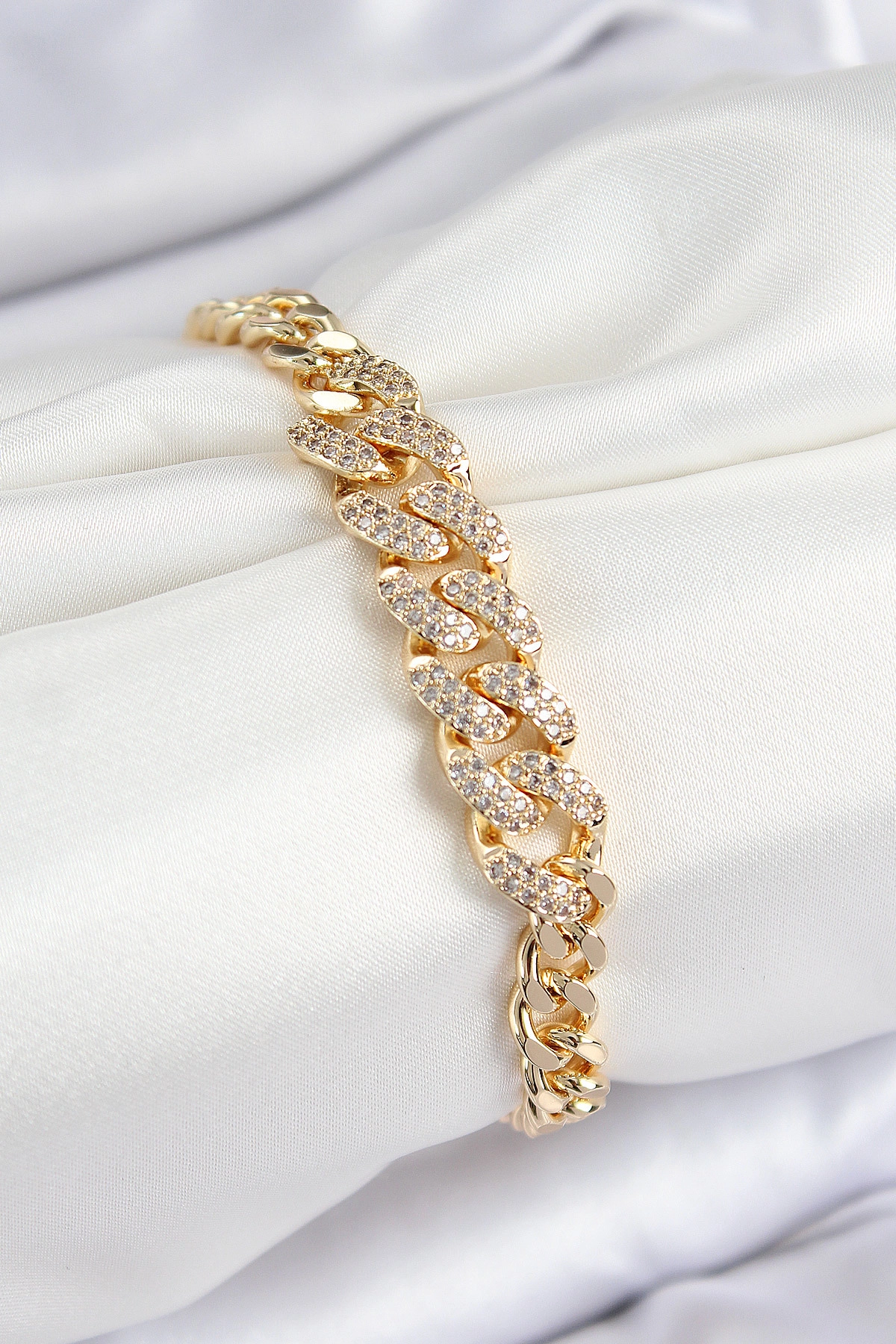 Pirinç Zirkon Taşlı Küba Zincir Model Gold Renk Kadın Bileklik-0