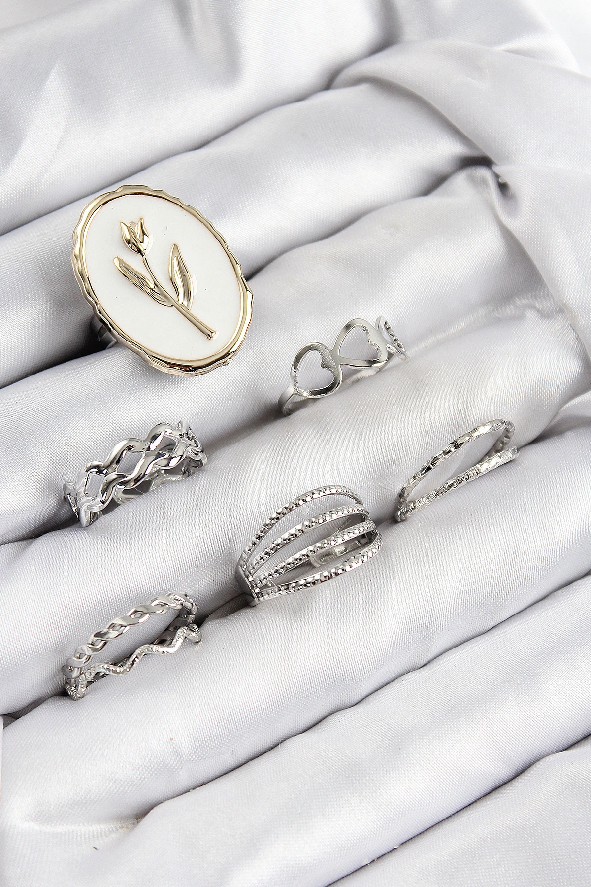 Pirinç Zirkon Taşlı Lale Model Gümüş Renk Kadın Yüzük Kombin Set-0