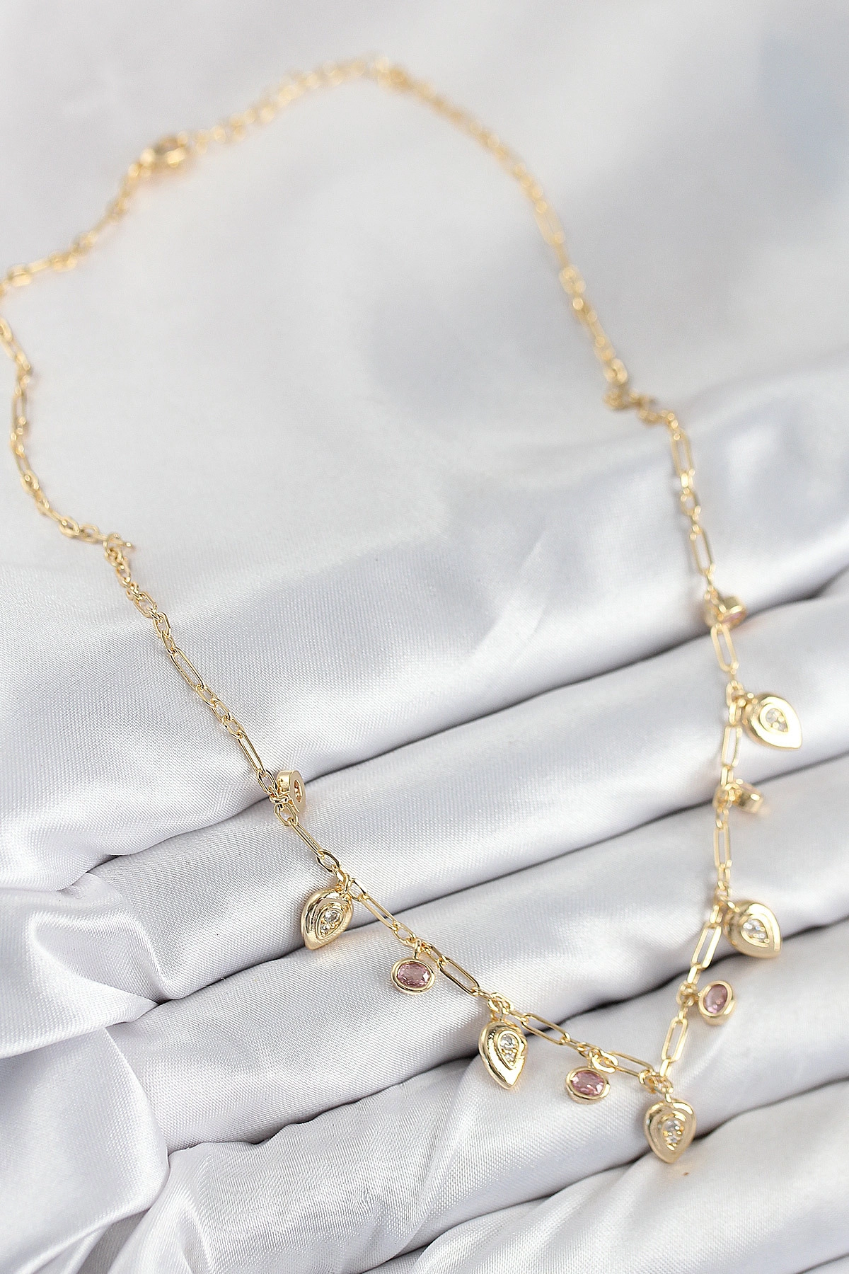 Pirinç Zirkon Taşlı Sallantılı Damla Model Gold Renk Kadın Kolye-1