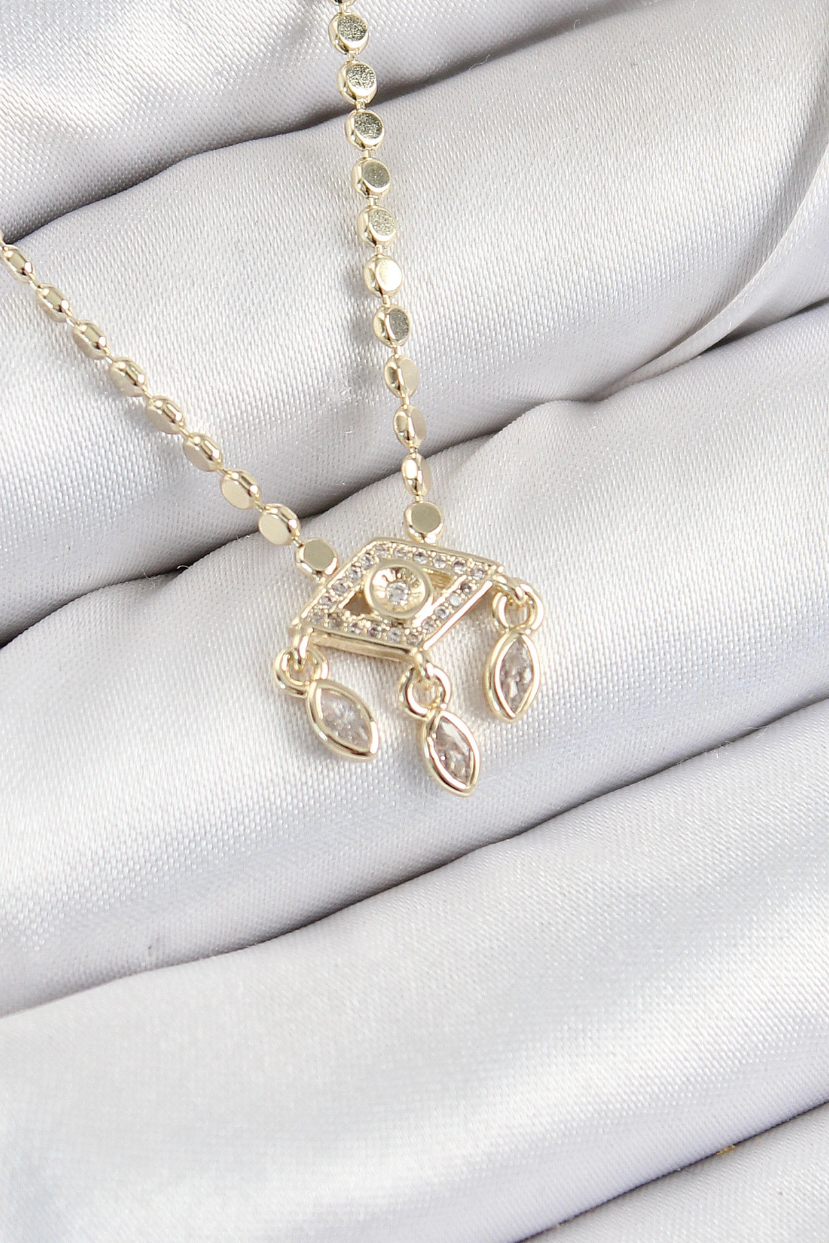 Pirinç Zirkon Taşlı Sallantılı Göz Model Ezme Zincir Gold Renk Kadın Kolye-0