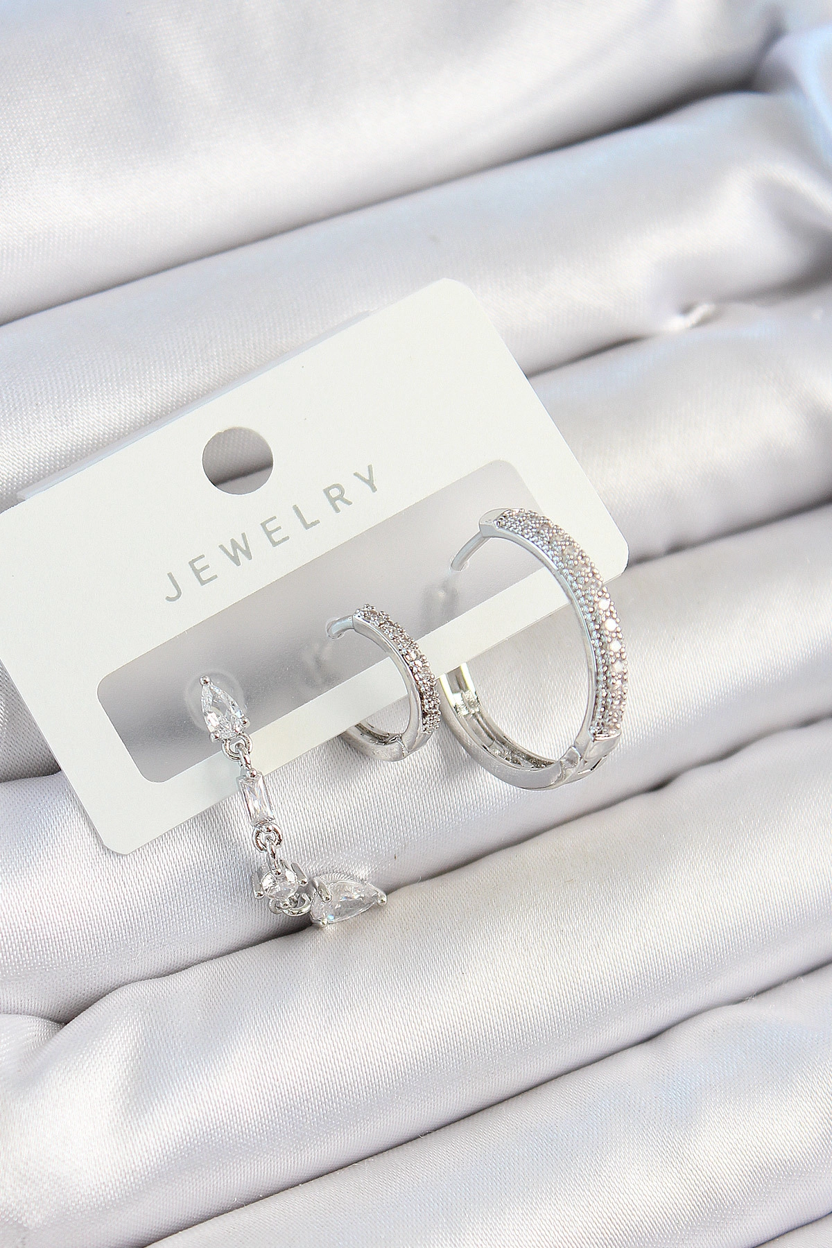 Pirinç Zirkon Taşlı Sallantılı Model Gümüş Renk 3'lü Çift Kadın Küpe Set-0