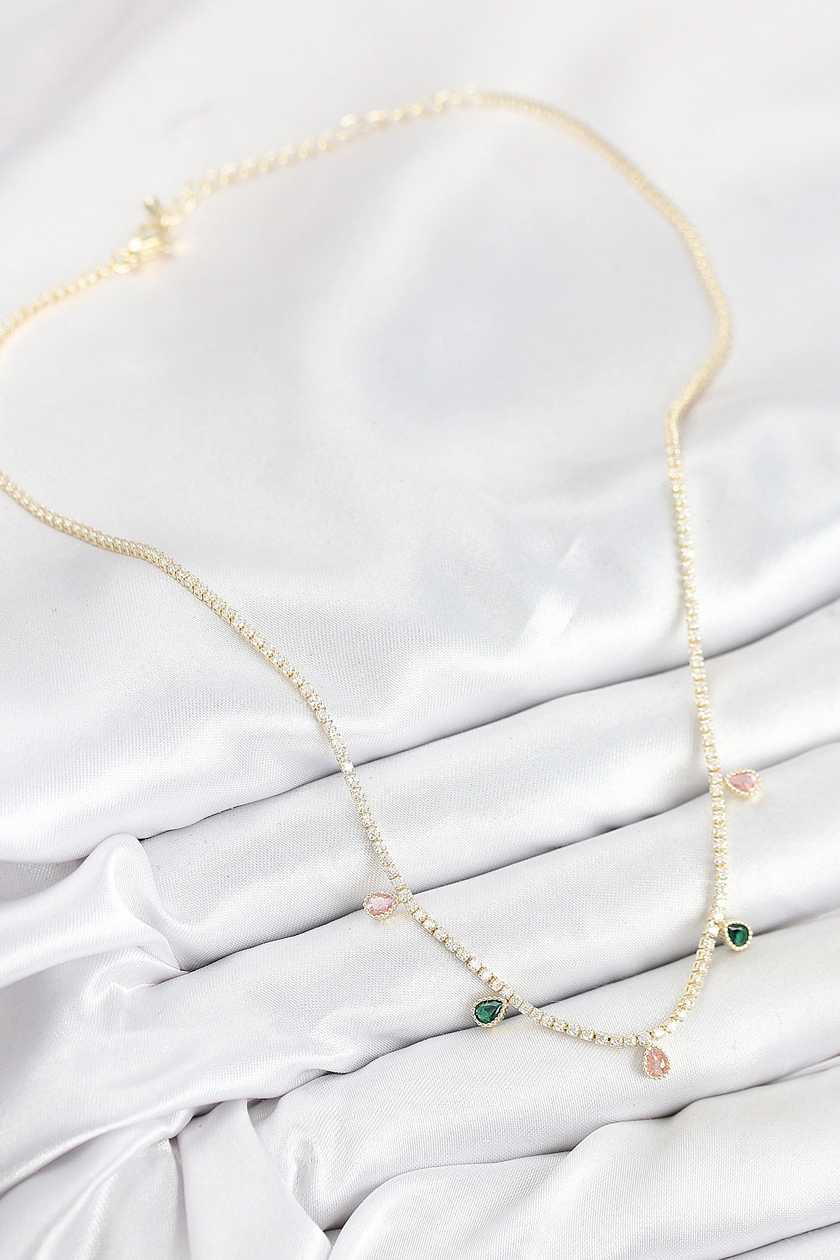 Pirinç Zirkon Taşlı Su Yolu Damla Model Gold Renk Kadın Kolye-1