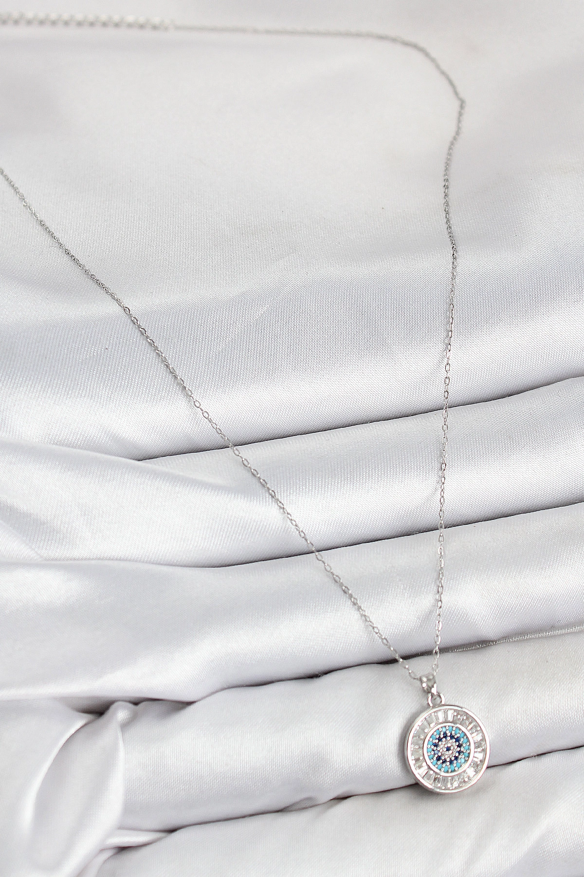 Pirinç Zirkon Taşlı Su Yolu Nazar Model Gümüş Renk Kadın Kolye-1