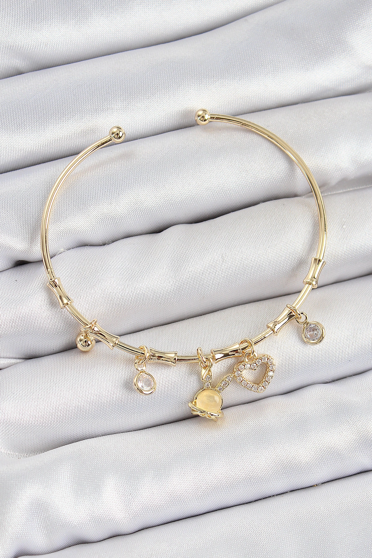 Pirinç Zirkon Taşlı Tavşan Ve Kalp Model Gold Renk Charm Bileklik-0