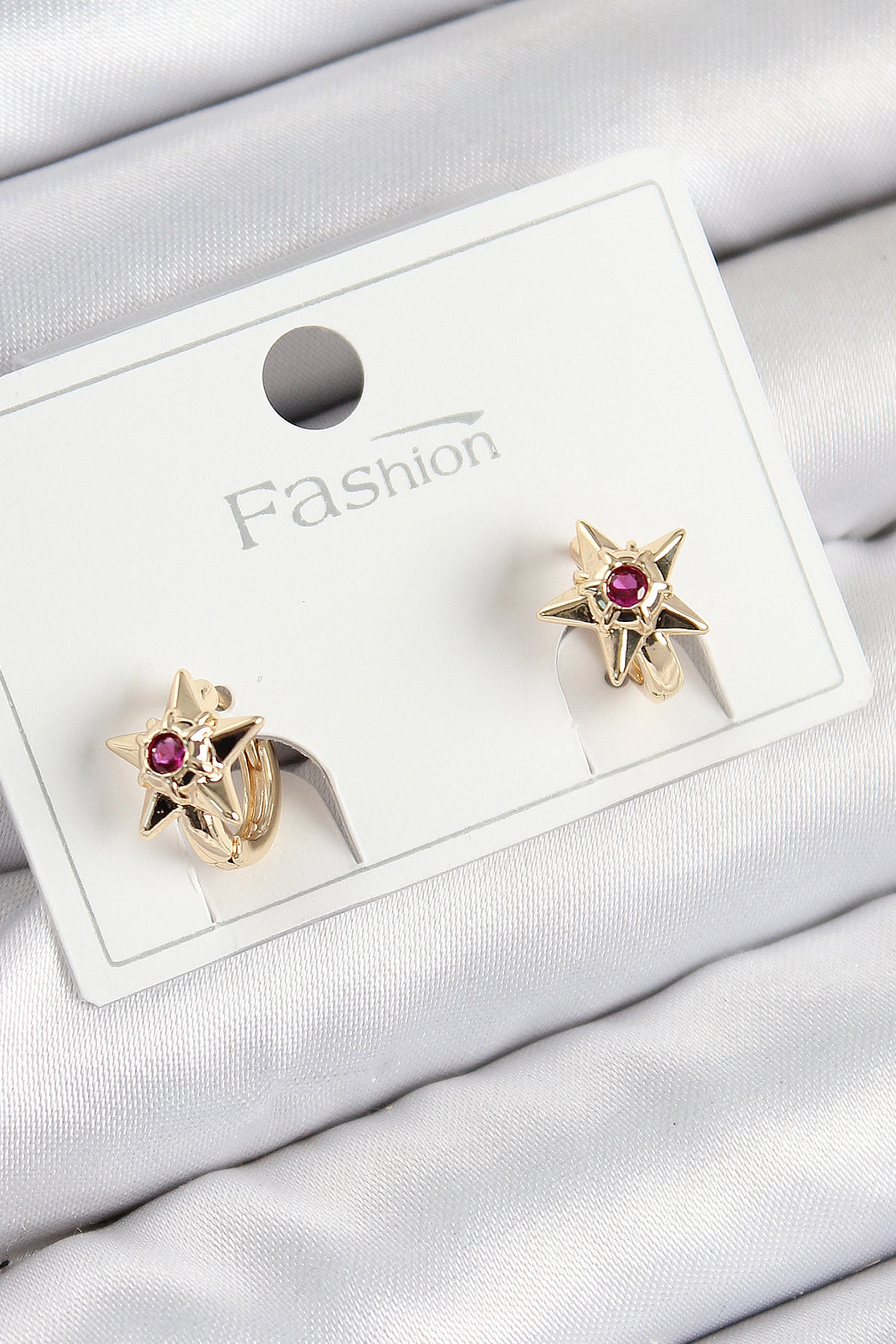 Pirinç Zirkon Taşlı Yıldız Model Gold Renk Çocuk Küpe-0