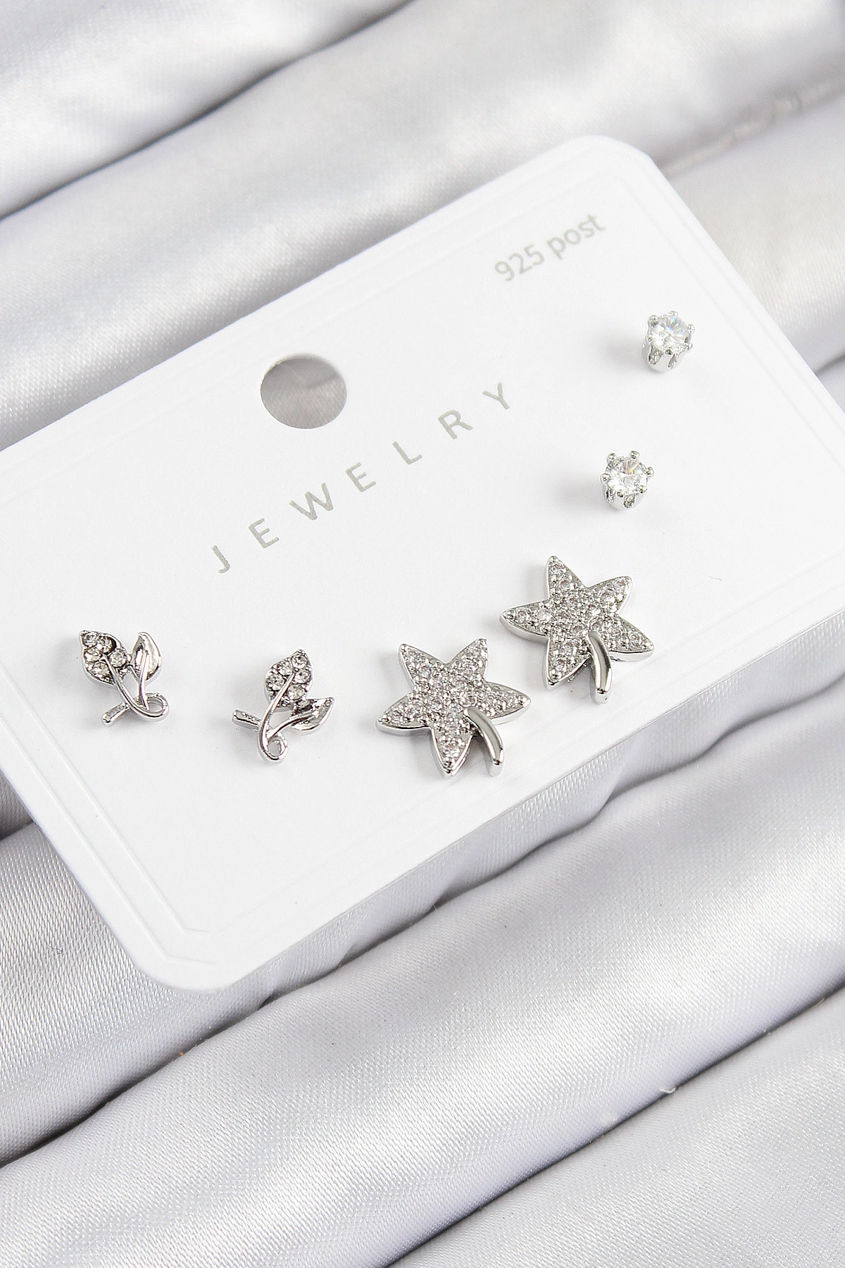 Pirinç Zirkon Taşlı Yıldız Ve Gül Model Gümüş Renk 925 Ayar Gümüş Çivi Kadın Küpe Set-0