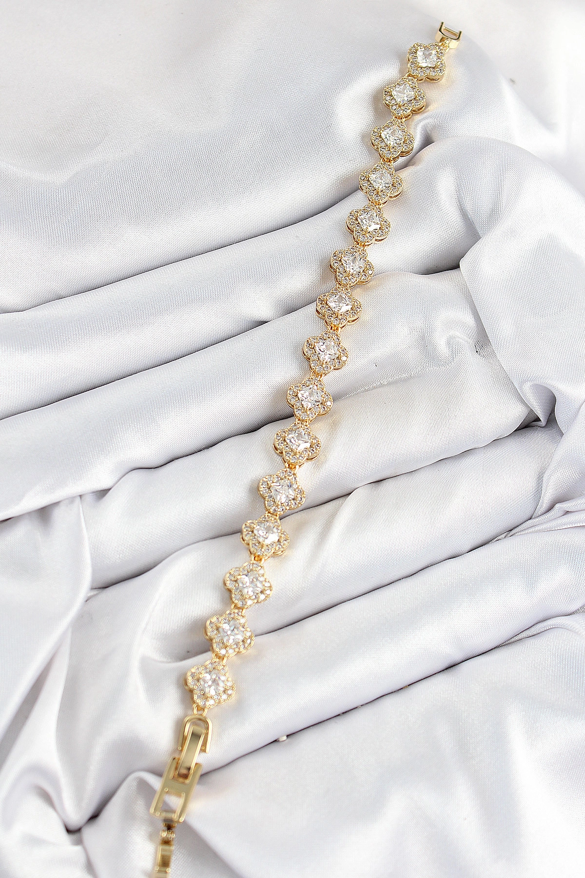 Pirinç Zirkon Taşlı Yonca Baget Model Gold Renk VIP Seri Kadın Bileklik-1