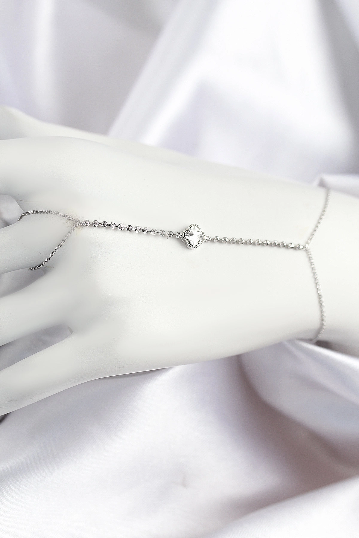 Pirinç Zirkon Taşlı Yonca Model Gümüş Renk Şahmeran-0