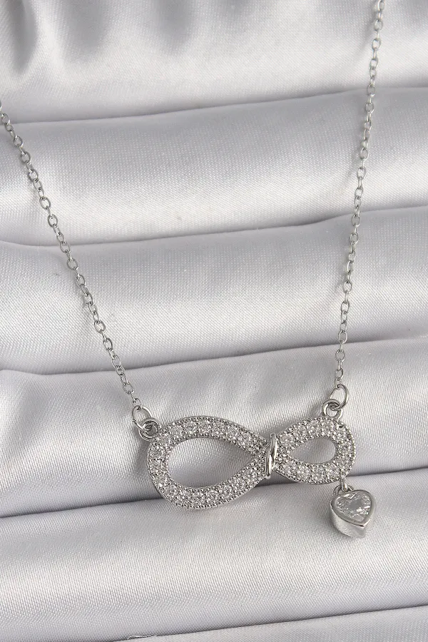 316L Çelik Gümüş Renk Zincir Zirkon Taşlı Sonsuzluk Model Taşlı Kalp Detay Kadın Kolye