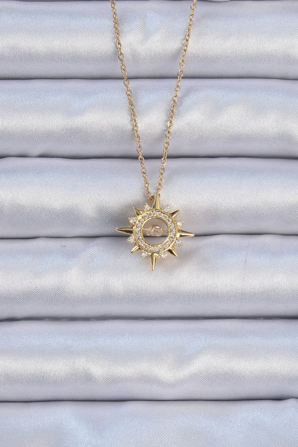 316L Çelik Zincir Altın Renk Zirkon Taşlı Parlayan Yıldız Kolye