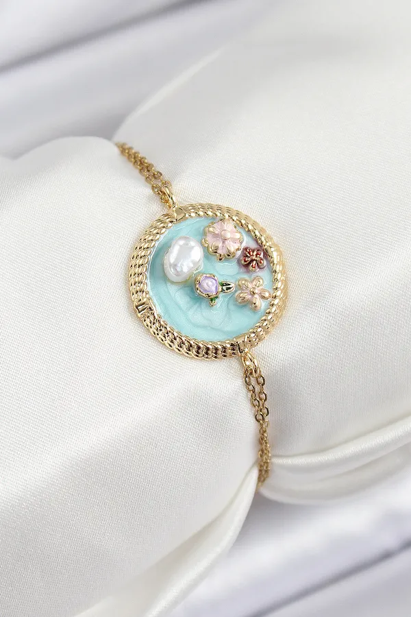 316L Çelik Zincir Turkuaz Mineli Sanatsal Portre İnci Detaylı Çiçek Model Gold Renk Kadın Bileklik