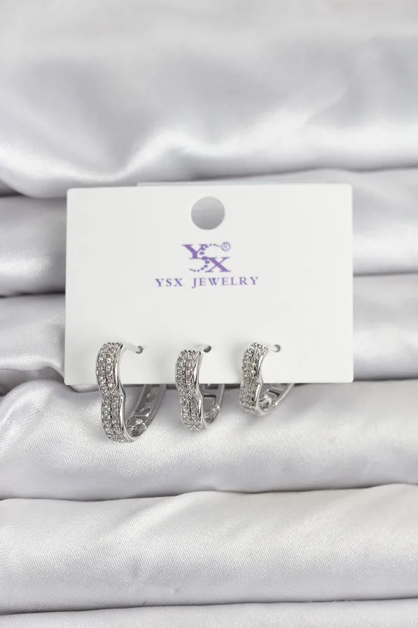 Gümüş Renk Pirinç Zirkon Taşlı Kalpli Kadın Küpe