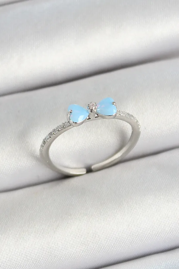 Pirinç Fiyonk Figürlü Zirkon Taşlı Gümüş Renk Ayarlanabilir Kadın Yüzük