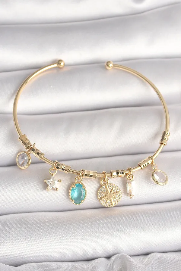 Pirinç Gold Renk Sallantı Zirkon Taş Detaylı Pusula Figür Charm Kadın Bileklik