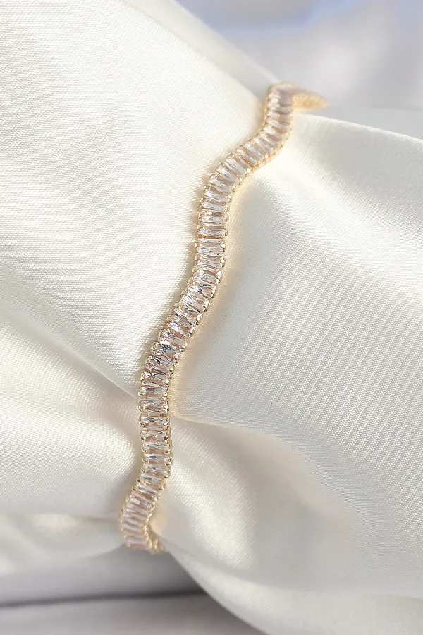 Pirinç Gold Renk Su Yolu Zirkon Taşlı Model Kadın Bileklik