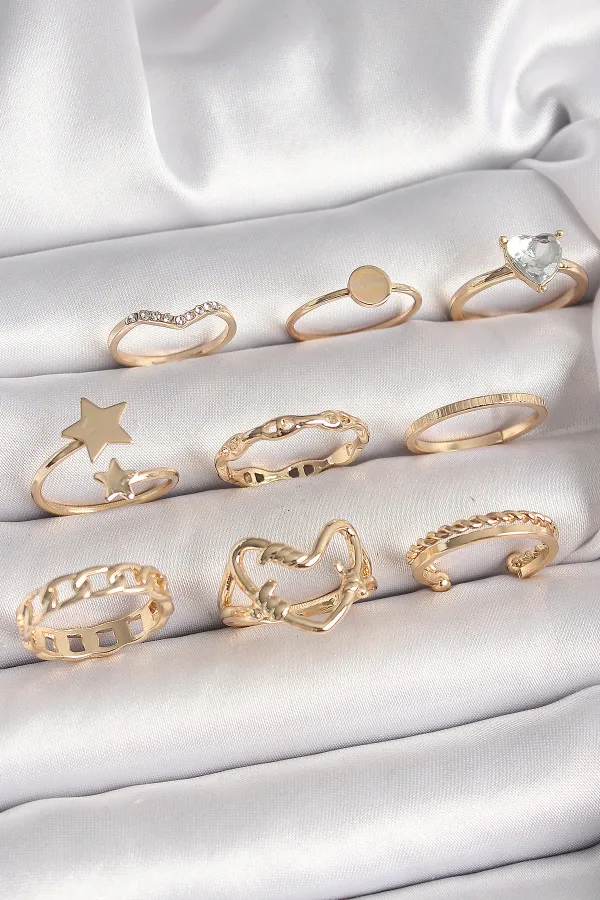 Pirinç Gold Renk Zirkon Taş Detaylı Kalp Yıldız Figür Kadın Yüzük Seti