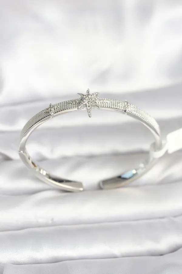 Pirinç Gümüş Renk Kutup Yıldızı Model Kadın Kelepçe Bileklik