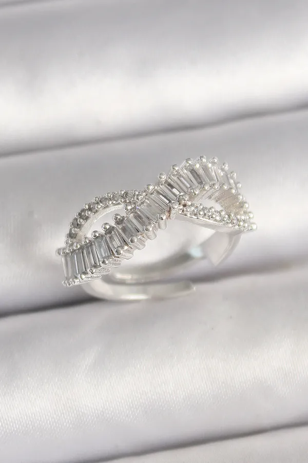 Pirinç Gümüş Renk Su Yolu Zirkon Taşlı Sonsuzluk Model Ayarlanabilir Kadın Yüzük