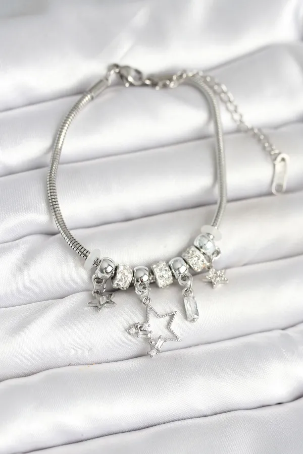 Pirinç Gümüş Renk Yıldız Charmlı Kadın Bileklik