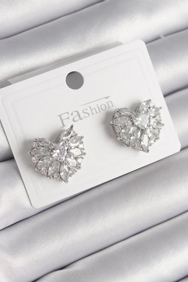 Pirinç Gümüş Renk Zirkon Taşlı Kalp Model Kadın Küpe