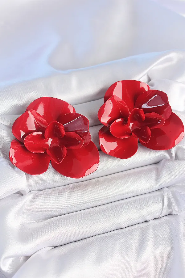 Pirinç Kırmızı Renk Gül Model Kadın Küpe