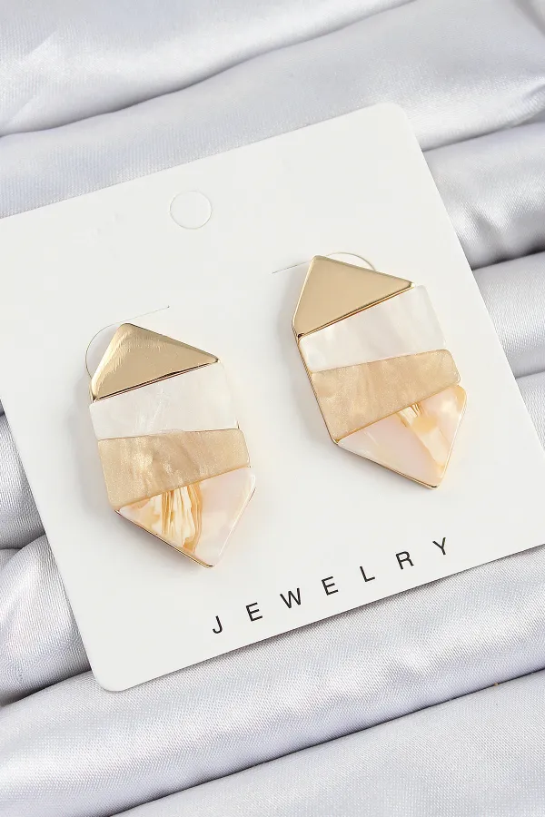 Pirinç Mermer Desenli Vintage Geometrik Model Gold Renk Kadın Küpe