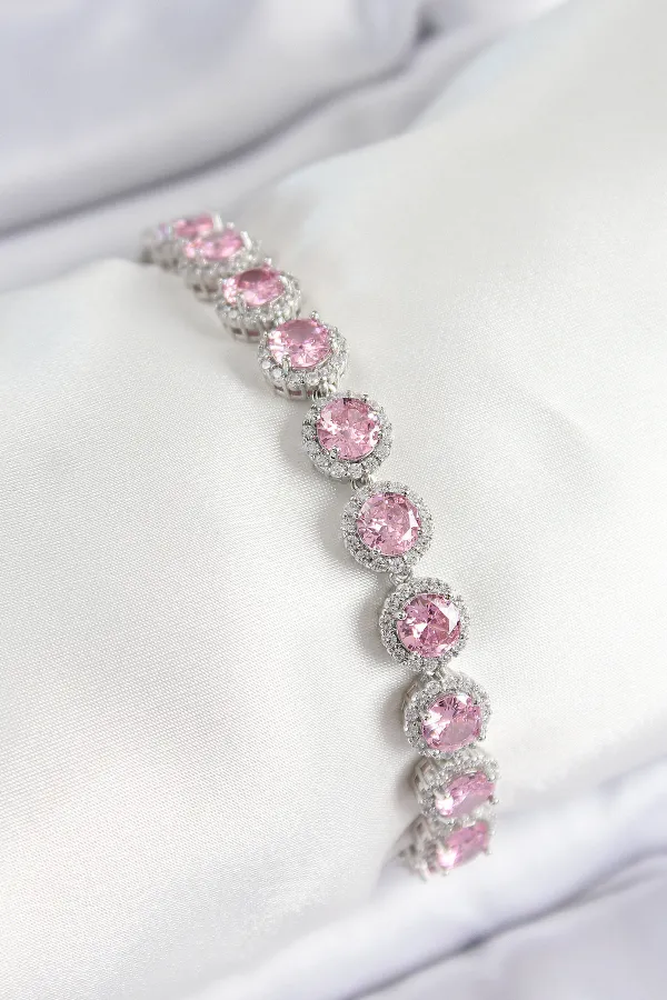 Pirinç Pembe Zirkon Taşlı Daire Baget Model Gümüş Renk VIP Seri Kadın Bileklik
