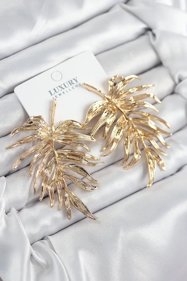 Pirinç Yaprak Model Gold Renk Kadın Küpe