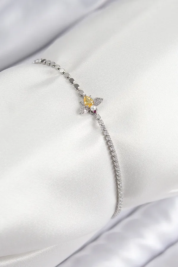 Pirinç Zirkon Taşlı Arı Model Ezme Zincir Gümüş Renk Kadın Bileklik