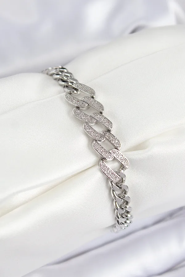 Pirinç Zirkon Taşlı Ezme Küba Zincir Model Gümüş Renk Kadın Bileklik