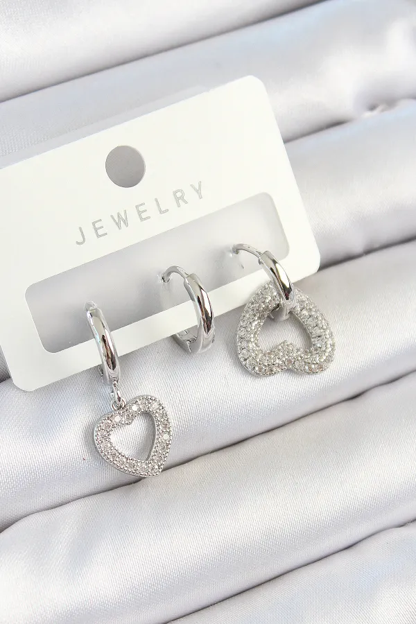 Pirinç Zirkon Taşlı Kalp Model Gümüş Renk 3'lü Çift Kadın Küpe Set