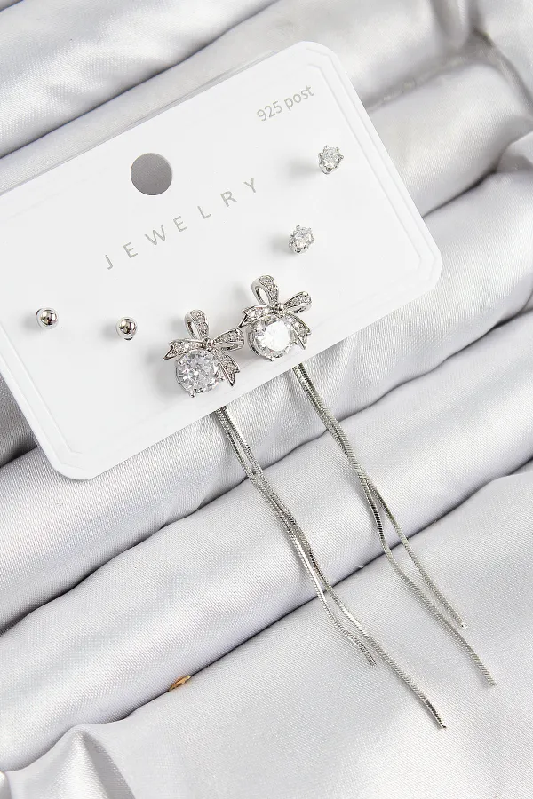 Pirinç Zirkon Taşlı Sallantılı Fiyonk Model Gümüş Renk 925 Ayar Gümüş Çivi Kadın Küpe Set