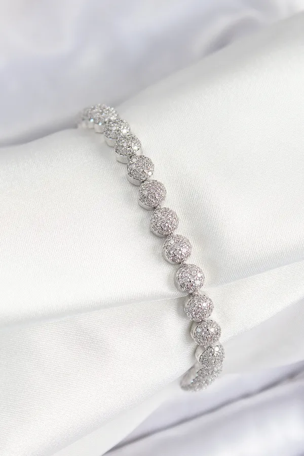 Pirinç Zirkon Taşlı Yarım Topcuk Model Gümüş Renk VIP Seri Kadın Bileklik