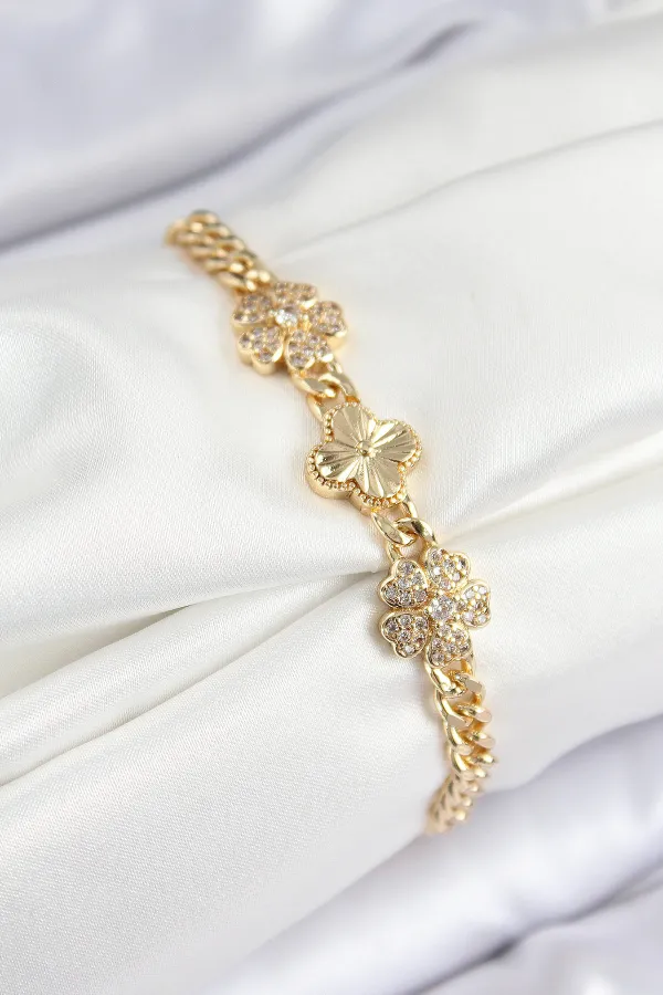 Pirinç Zirkon Taşlı Yonca Model Gold Renk Kadın Bileklik