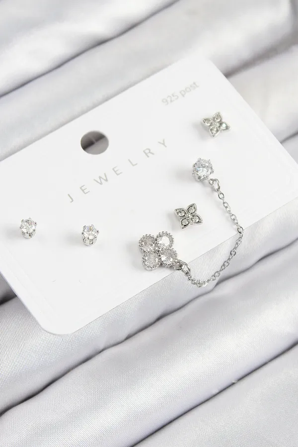 Pirinç Zirkon Taşlı Yonca Model Gümüş Renk 925 Ayar Gümüş Çivi Kadın Küpe Set
