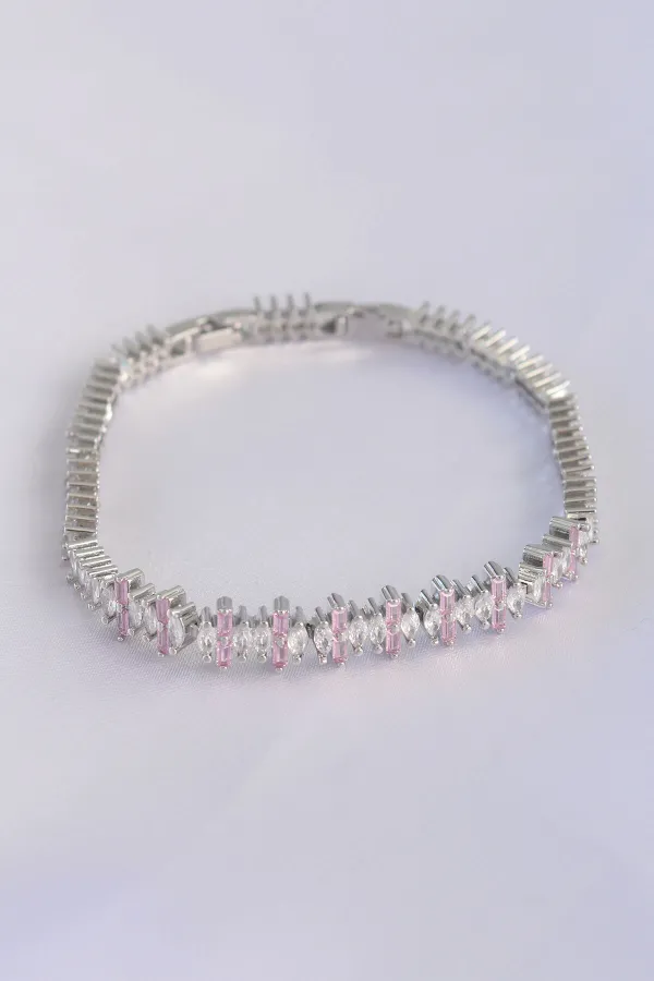 Vip Seri Pirinç Pembe Zirkon Taşlı Gümüş Renk Baget Model Bileklik