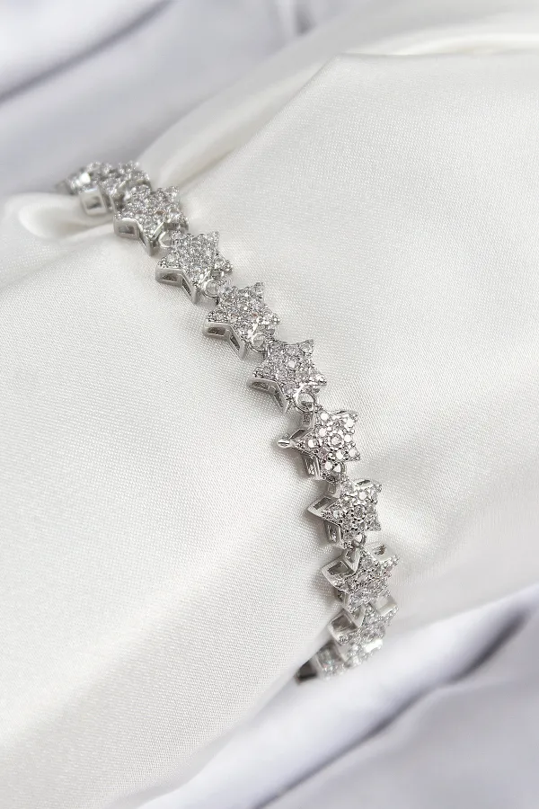 VIP Seri Pirinç Zirkon Taşlı Sıralı Yıldız Model Gümüş Renk Kadın Bileklik