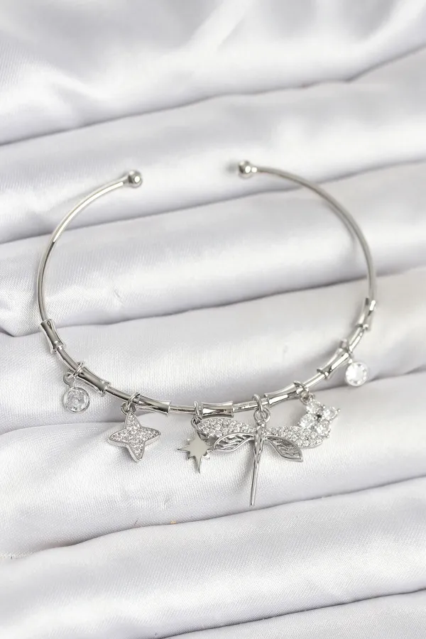 Yusufçuk Charmlı Gümüş Renk Pirinç Kadın Bileklik