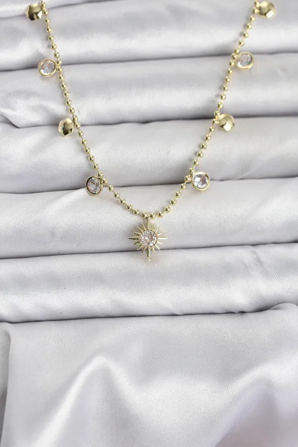 Zirkon Taşlı Kutup Yıldızı Model Pirinç Gold Renk Kadın Kolye
