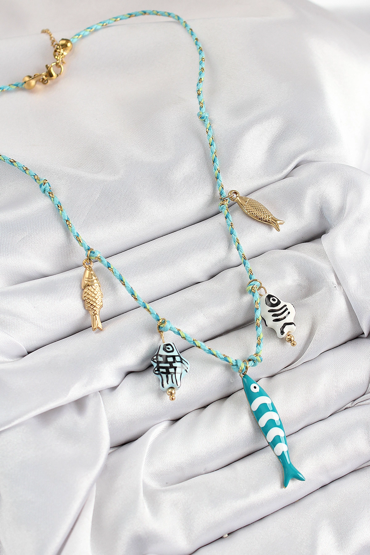 Seramik Motifli Balık Figürlü Model Mavi İp Kadın Kolye-1