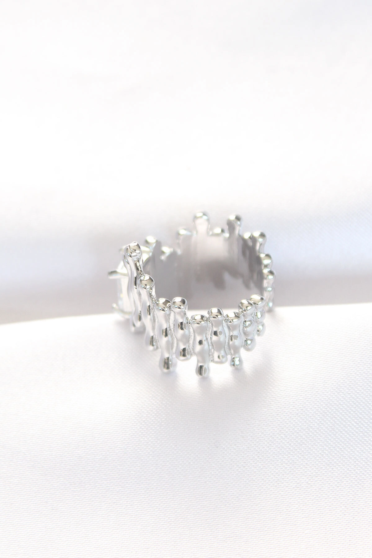 Silver Renk Tırtıklı Kalın Baget Taş Tasarım Ayarlanabilir Yüzük-1