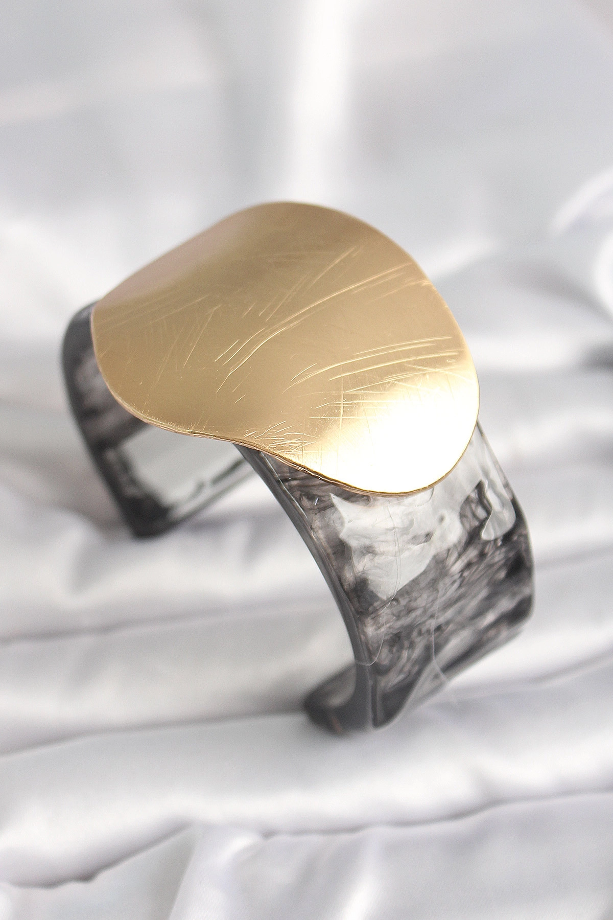 Siyah Mermer Desen Akrilik Plastik Gold Daire Plaka Model Vintage Kadın Bilezik-0