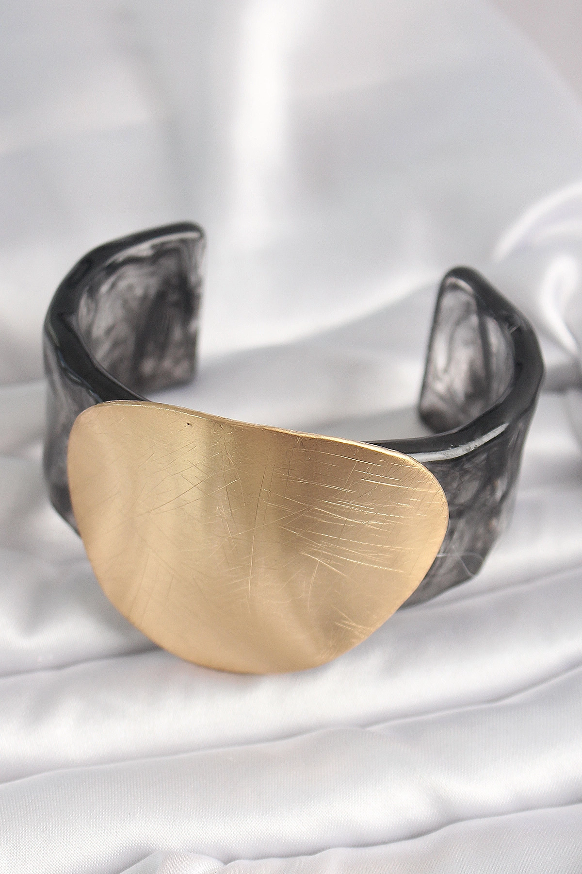 Siyah Mermer Desen Akrilik Plastik Gold Daire Plaka Model Vintage Kadın Bilezik-1