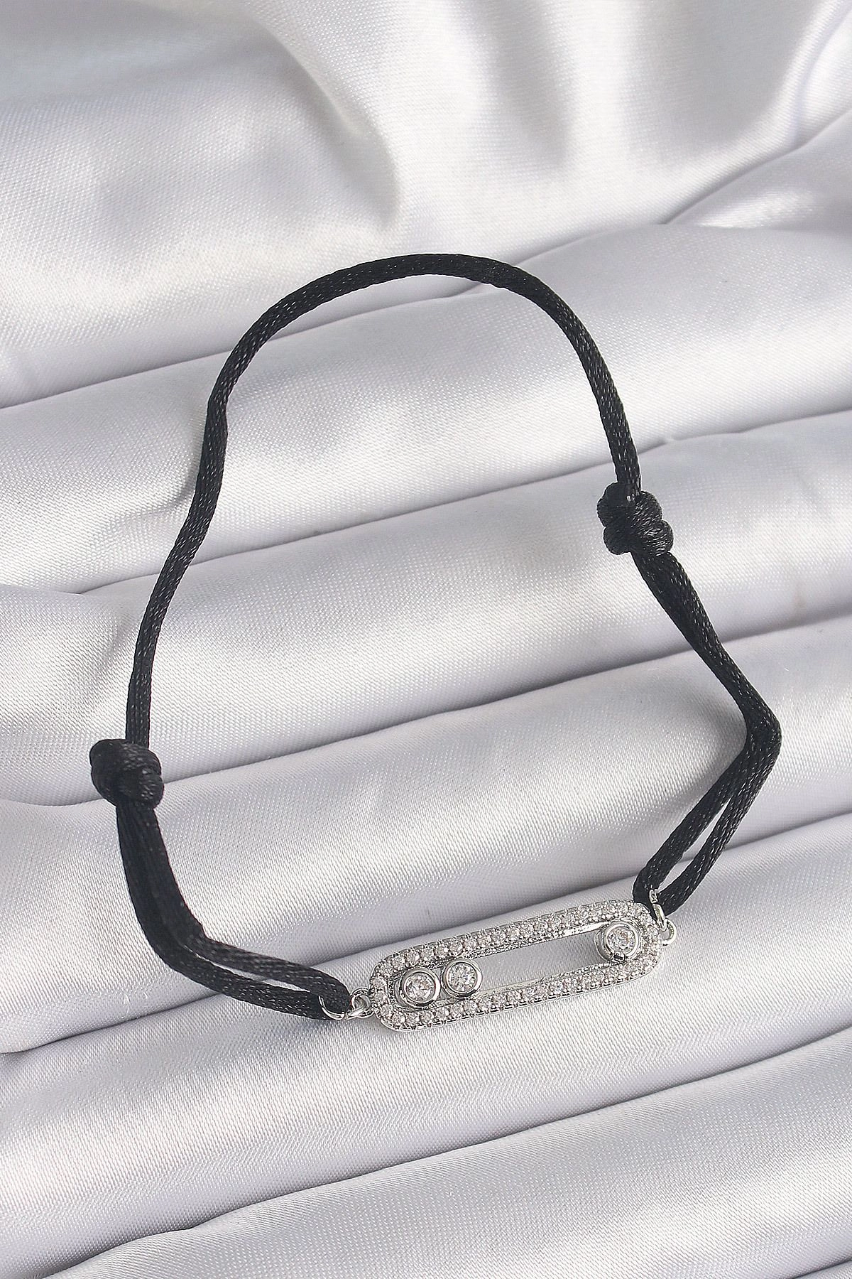 Siyah Renk İpli Asansör Zirkon Taşlı Gümüş Messika Model Kadın Bileklik-0