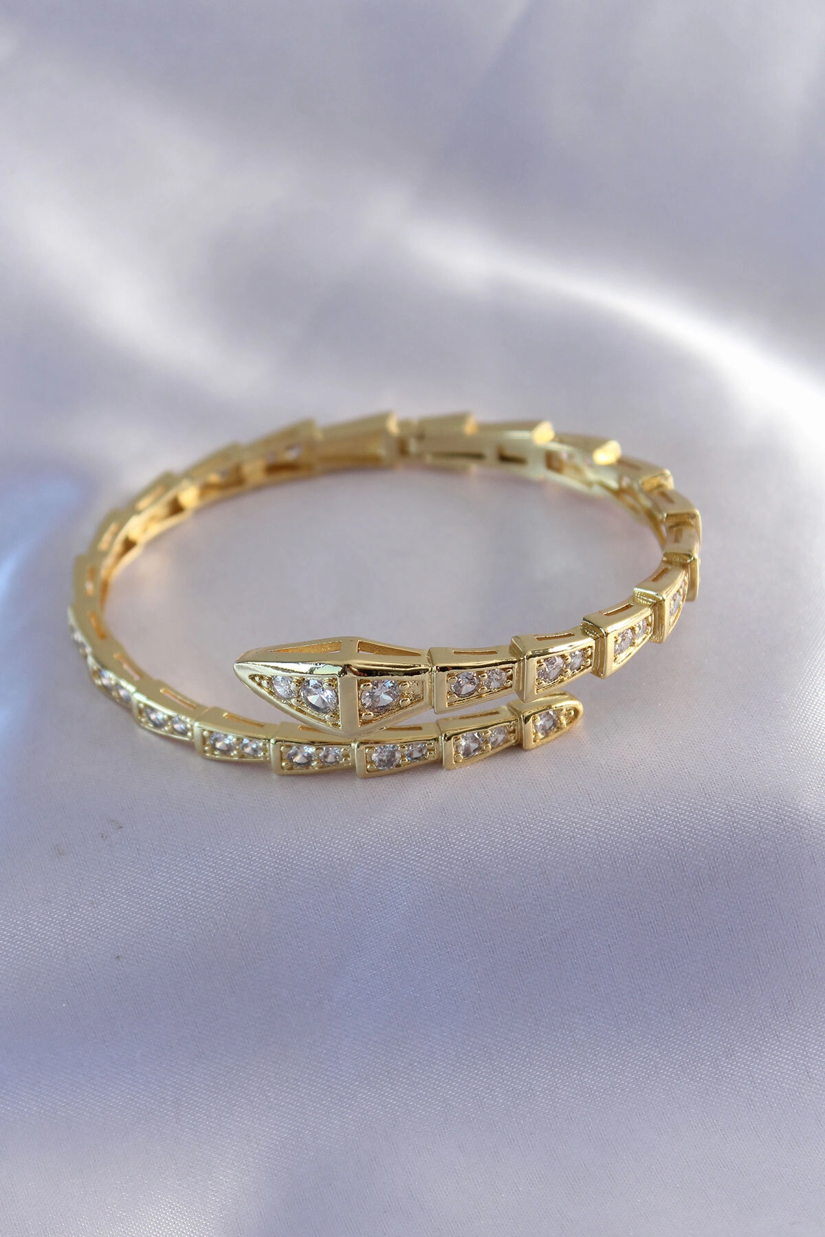 VIP Seri Yılan Model Gold Renk Kadın Kelepçe Bileklik-1