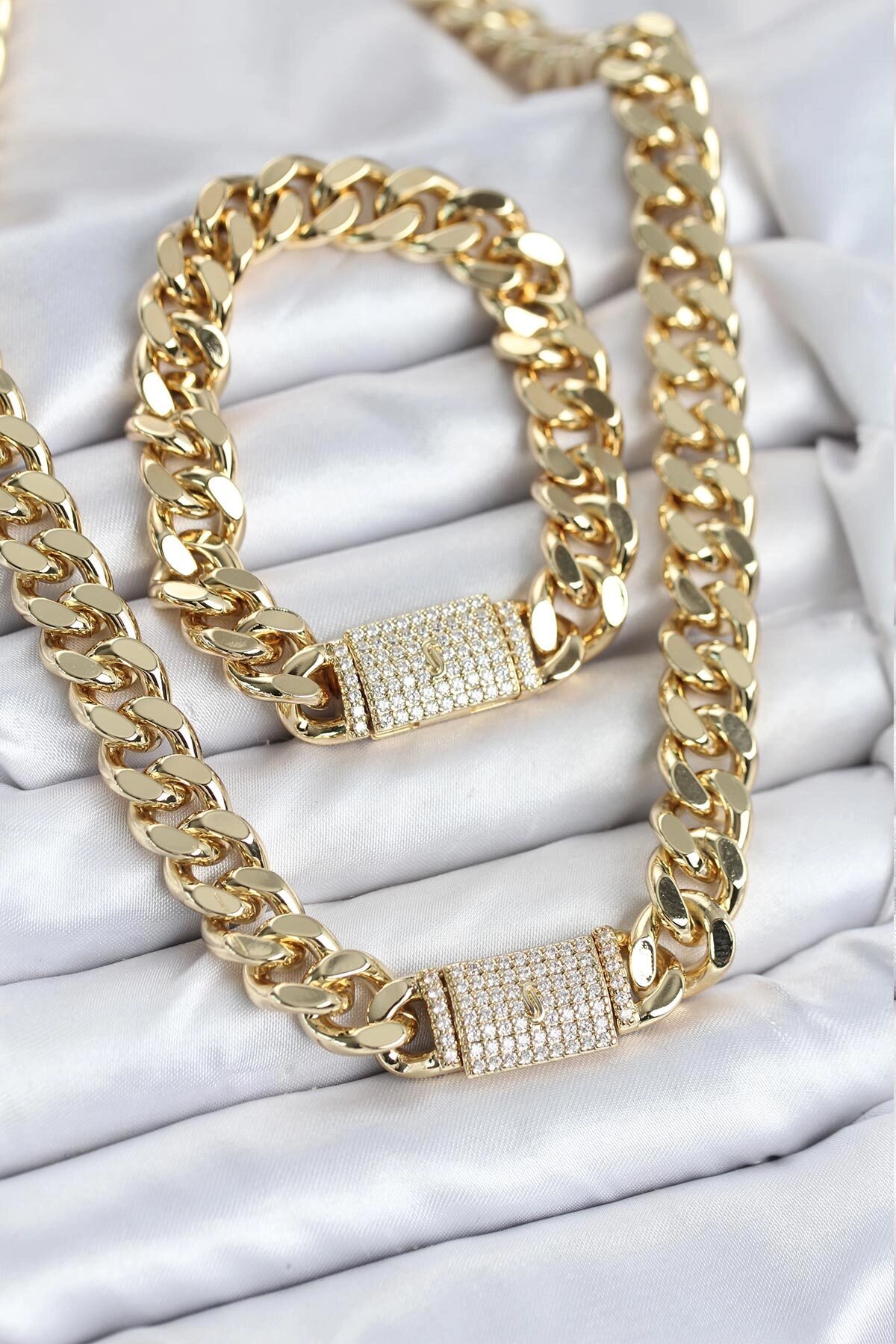 Xuping Gurmet Gold Renk Kolye ve Bileklik Seti-0