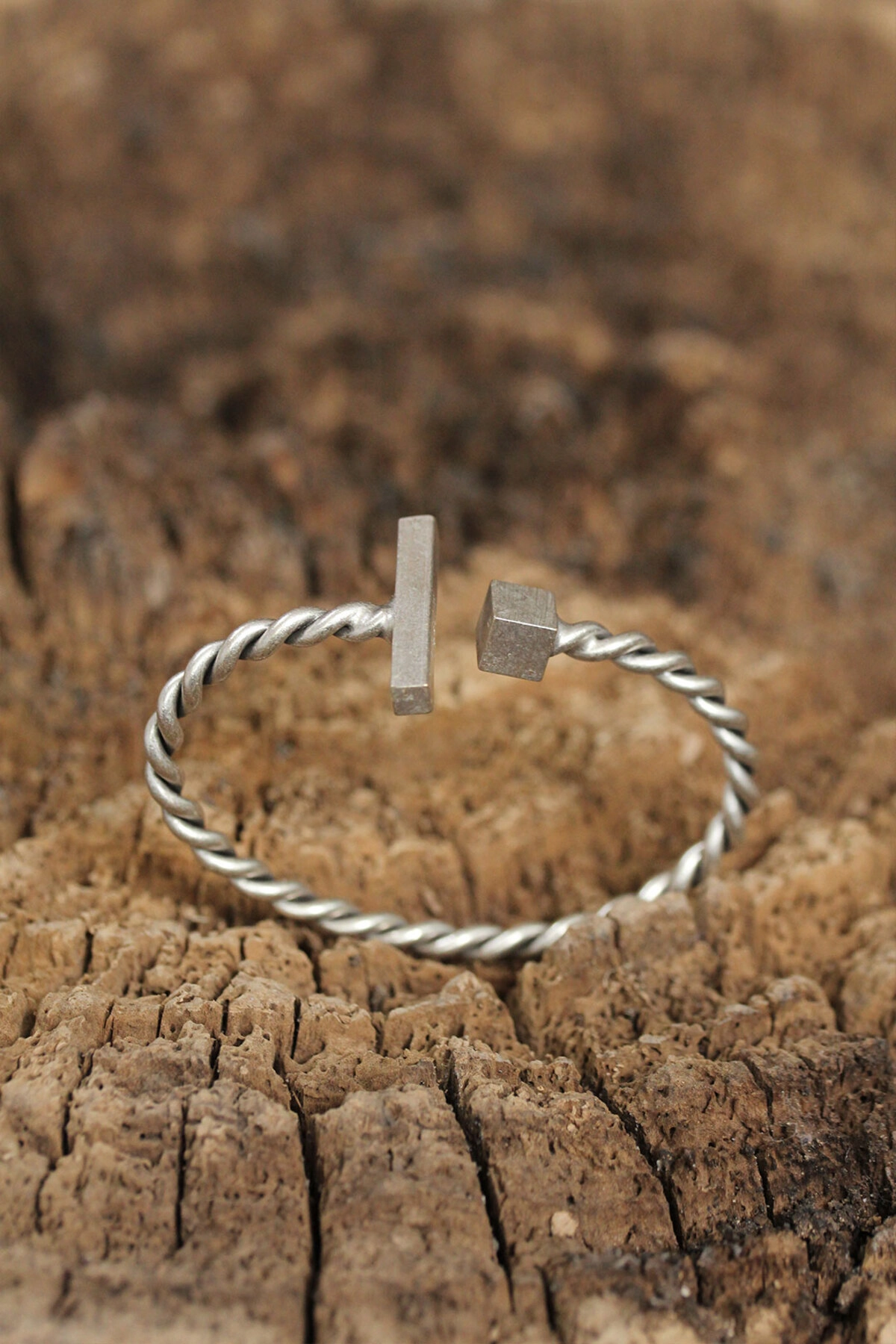 Yeni Sezon Geometrik Tasarımlı Erkek Kelepçe Bileklik-1