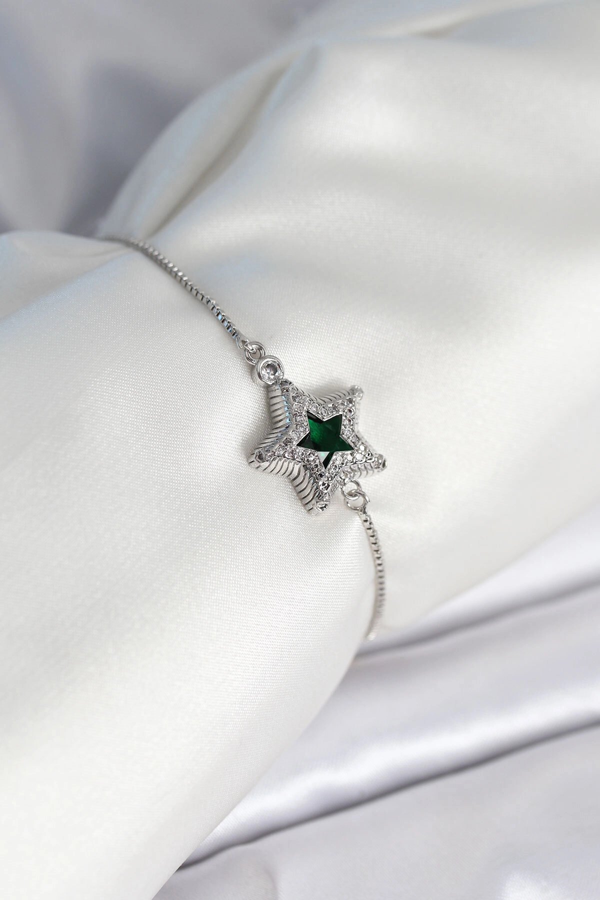 Yıldız Model Asansörlü Gümüş Renk Kadın Bileklik-0